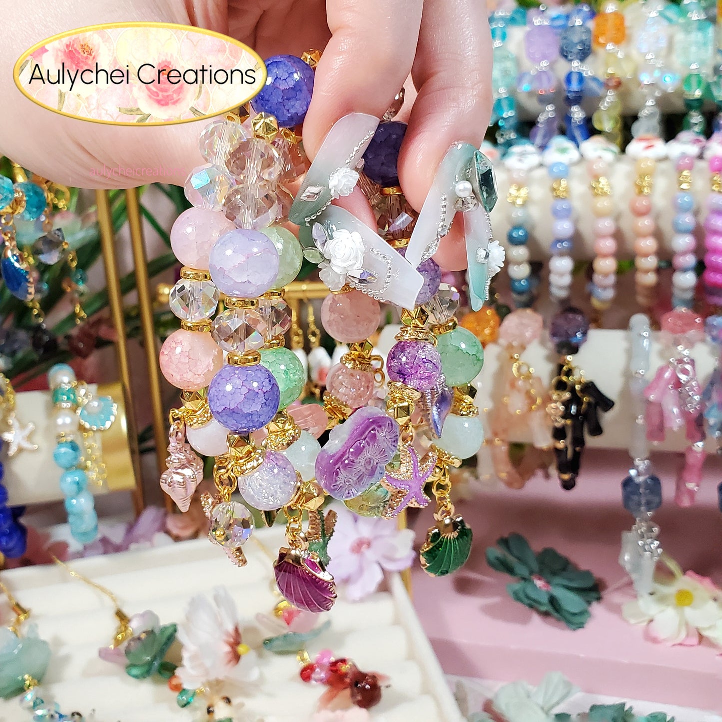 Green Ocean Seashell Charm Bracelet