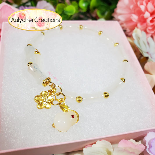 White Bamboo Glass Bead Bracelet Jade Rabbit