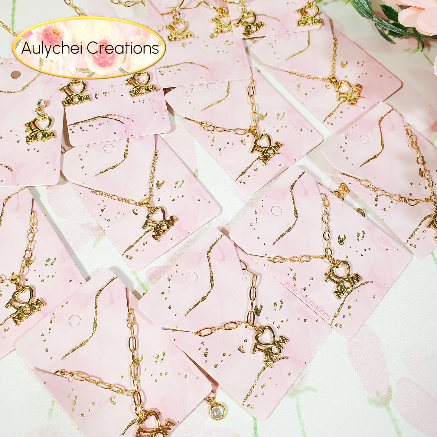 I LOVE MOM 18K Gold-Plated Paperclip Chain Pendant Necklace