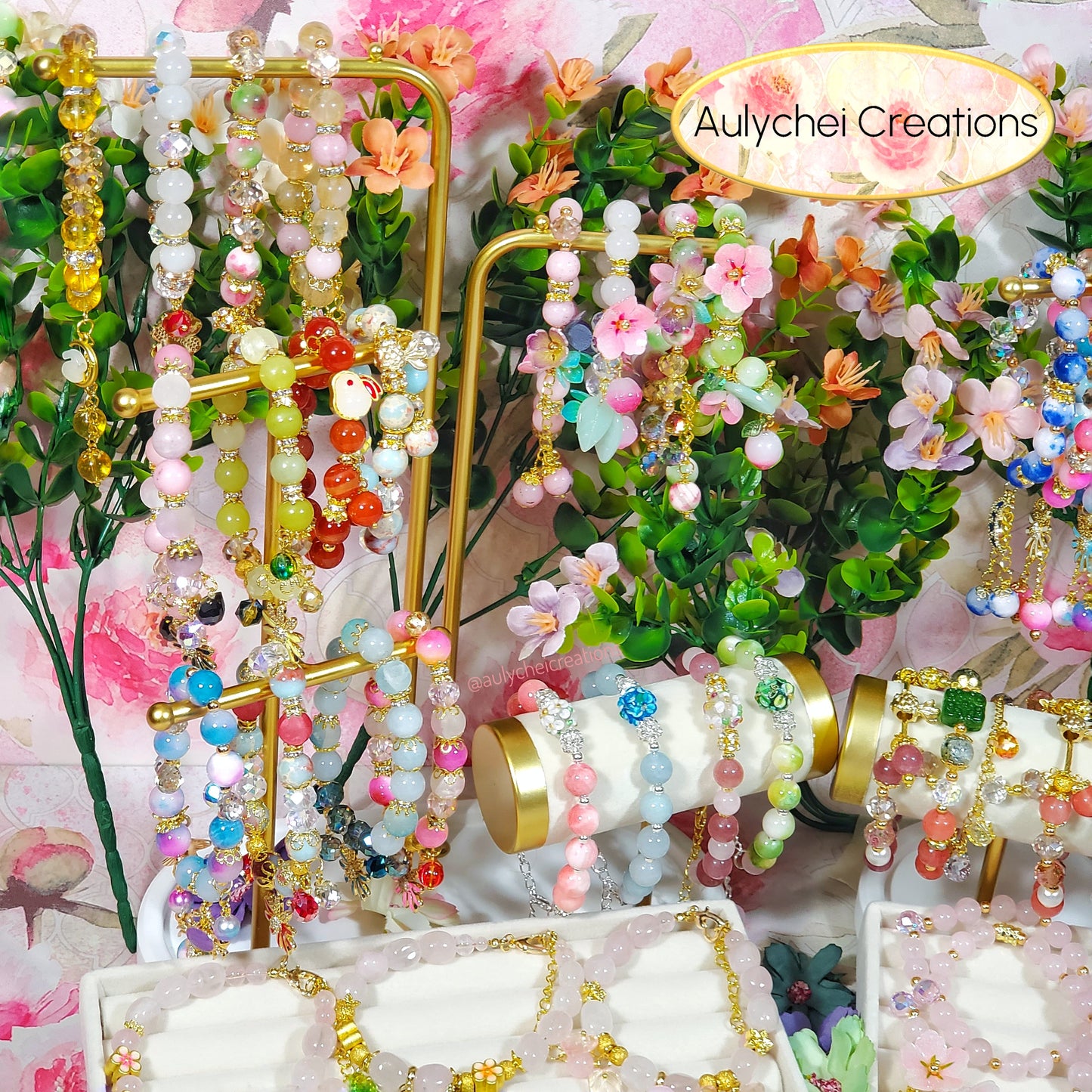 Yellow Green Jade Gemstone Lampwork Blossom Beaded Bracelet