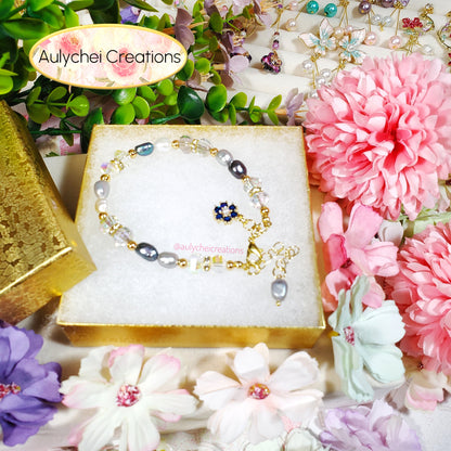 Multi-Blue Freshwater Cultured Pearl Flower Bracelet