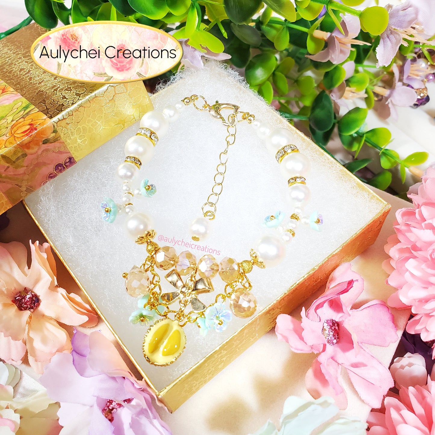 Ivory Pearl Durian Enamel Charm Bracelet