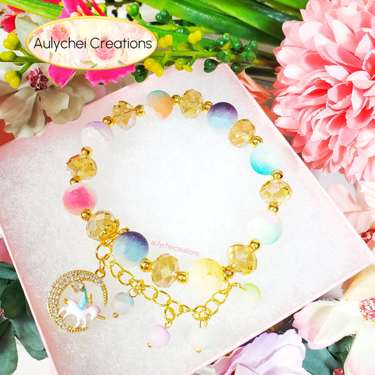 Gold Crystal Unicorn Frosted Bead Charm Bracelet