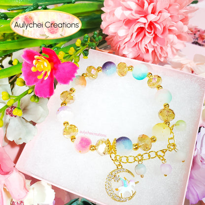 Gold Crystal Unicorn Frosted Bead Charm Bracelet