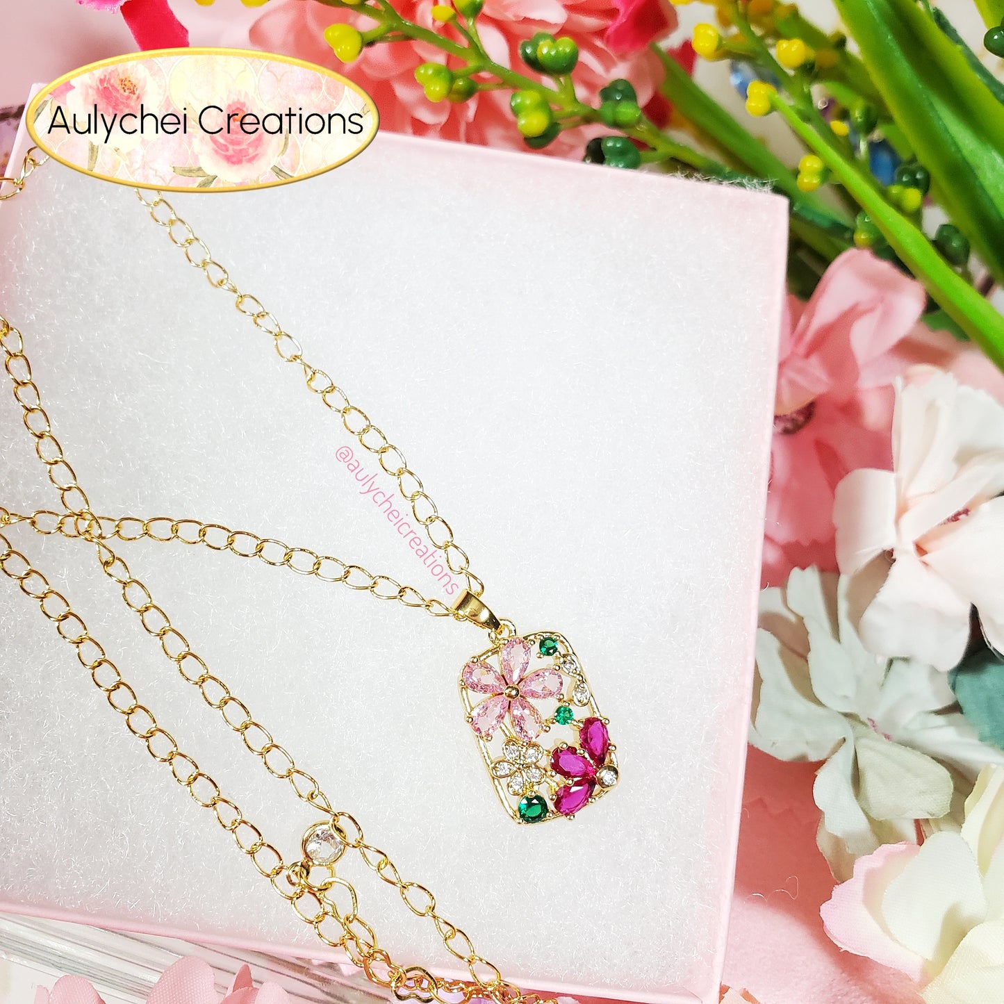 Cubic Zirconia Flower Pendant Lavalier Chain Necklace