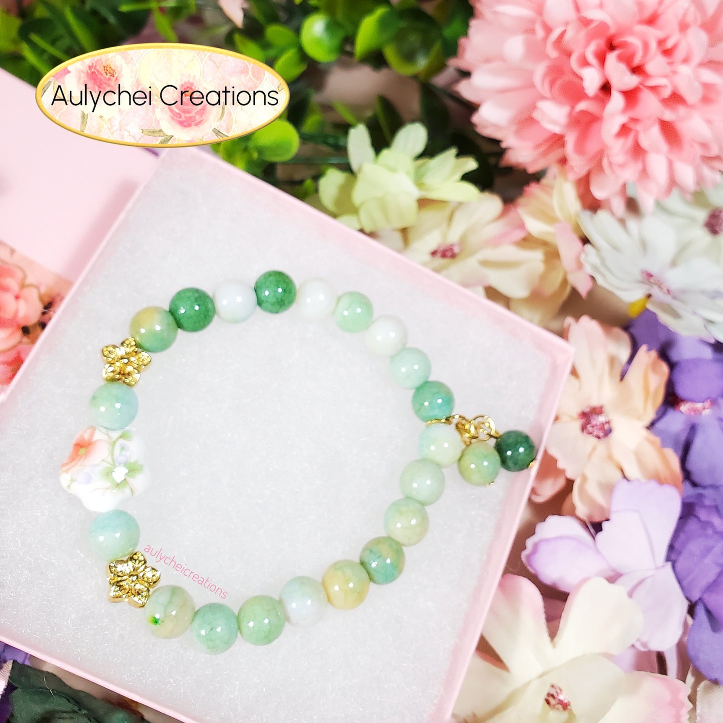 Green Ceramic Flower Bead Bracelet