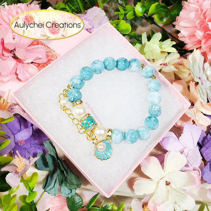Turquoise Ocean Beaded Clam Charm Bracelet