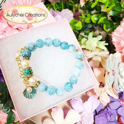Turquoise Ocean Beaded Clam Charm Bracelet