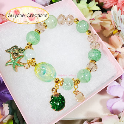Green Ocean Seashell Charm Bracelet