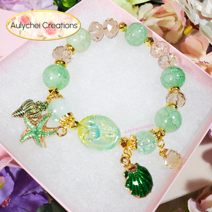 Green Ocean Seashell Charm Bracelet