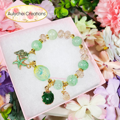Green Ocean Seashell Charm Bracelet