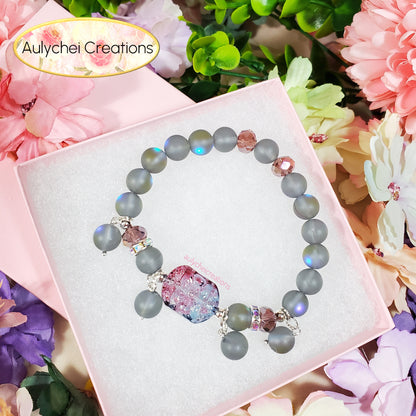 Gray Moonstone Flower Bracelet