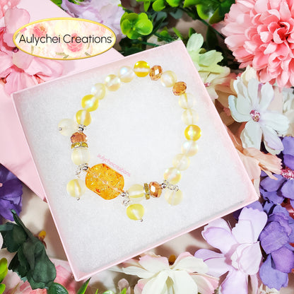 Gold Moonstone Flower Bracelet