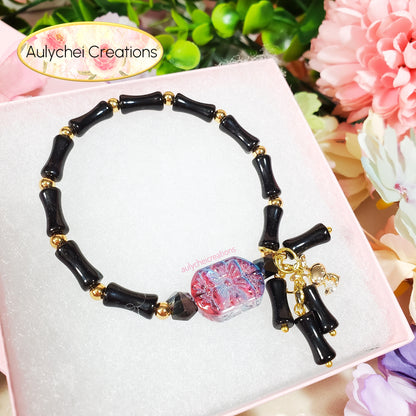 Black Bamboo Glass Bead Bracelet Flower Pendant
