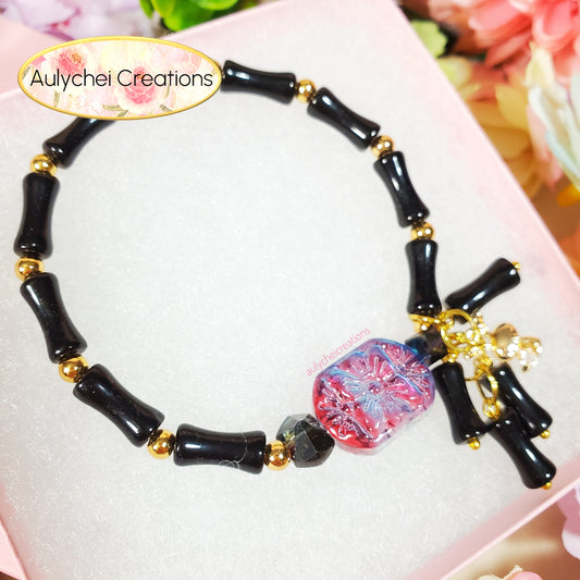 Black Bamboo Glass Bead Bracelet Flower Pendant
