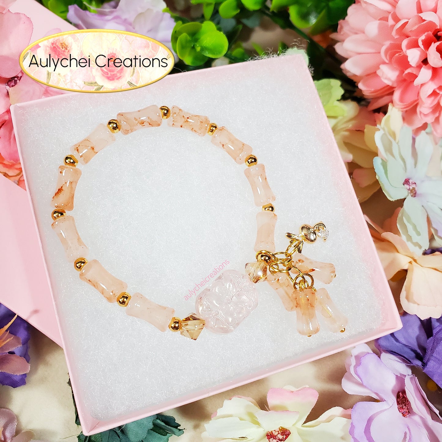 Peach Bamboo Glass Bead Bracelet Flower Pendant