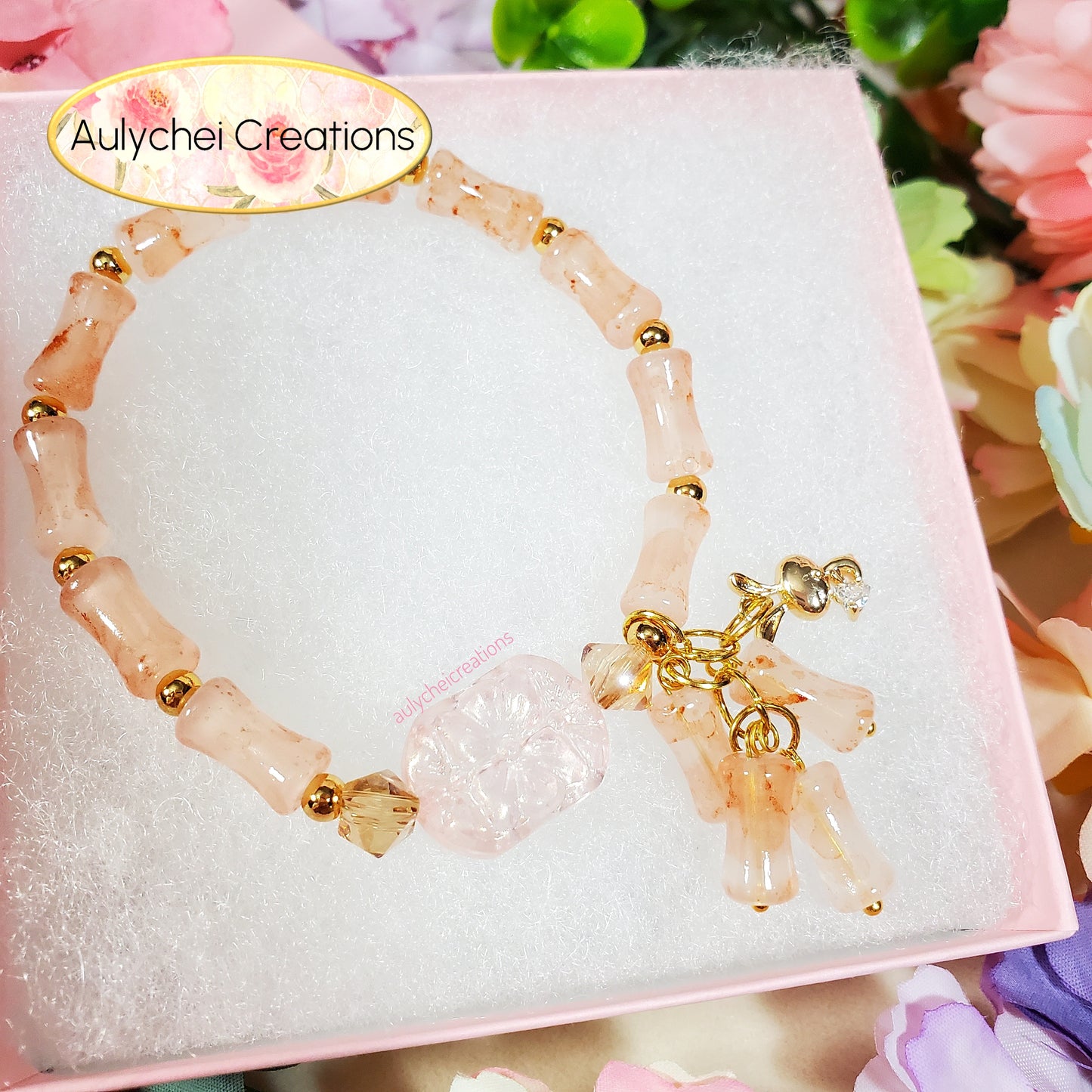 Peach Bamboo Glass Bead Bracelet Flower Pendant