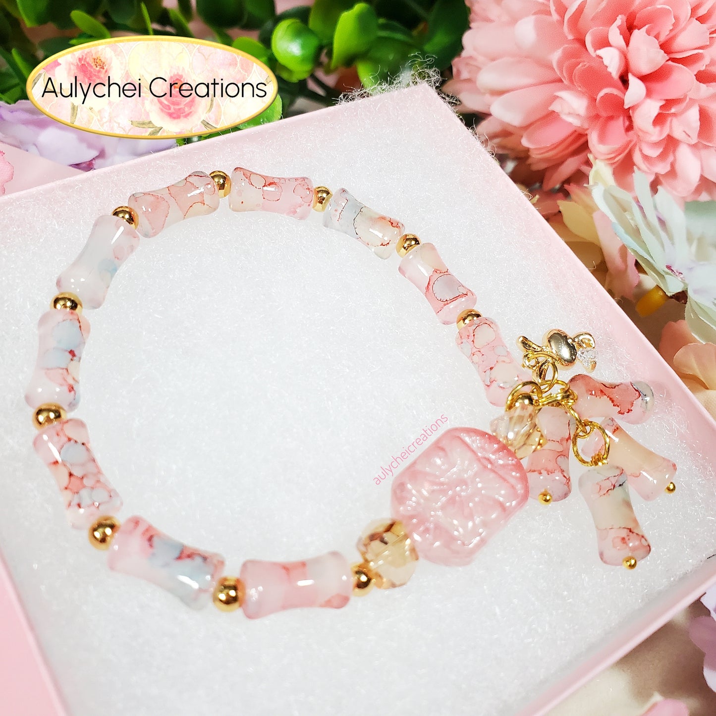 Pink Bamboo Glass Bead Bracelet Flower Pendant