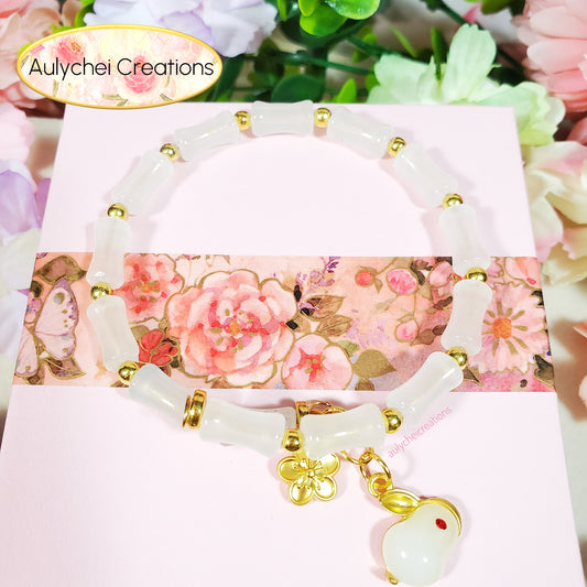 White Bamboo Glass Bead Bracelet Jade Rabbit