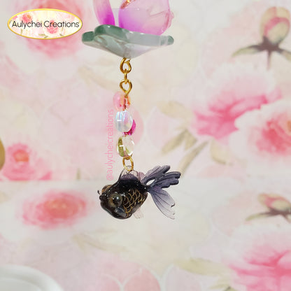 Black Goldfish Lotus Flower Glass Bead Keychain 02