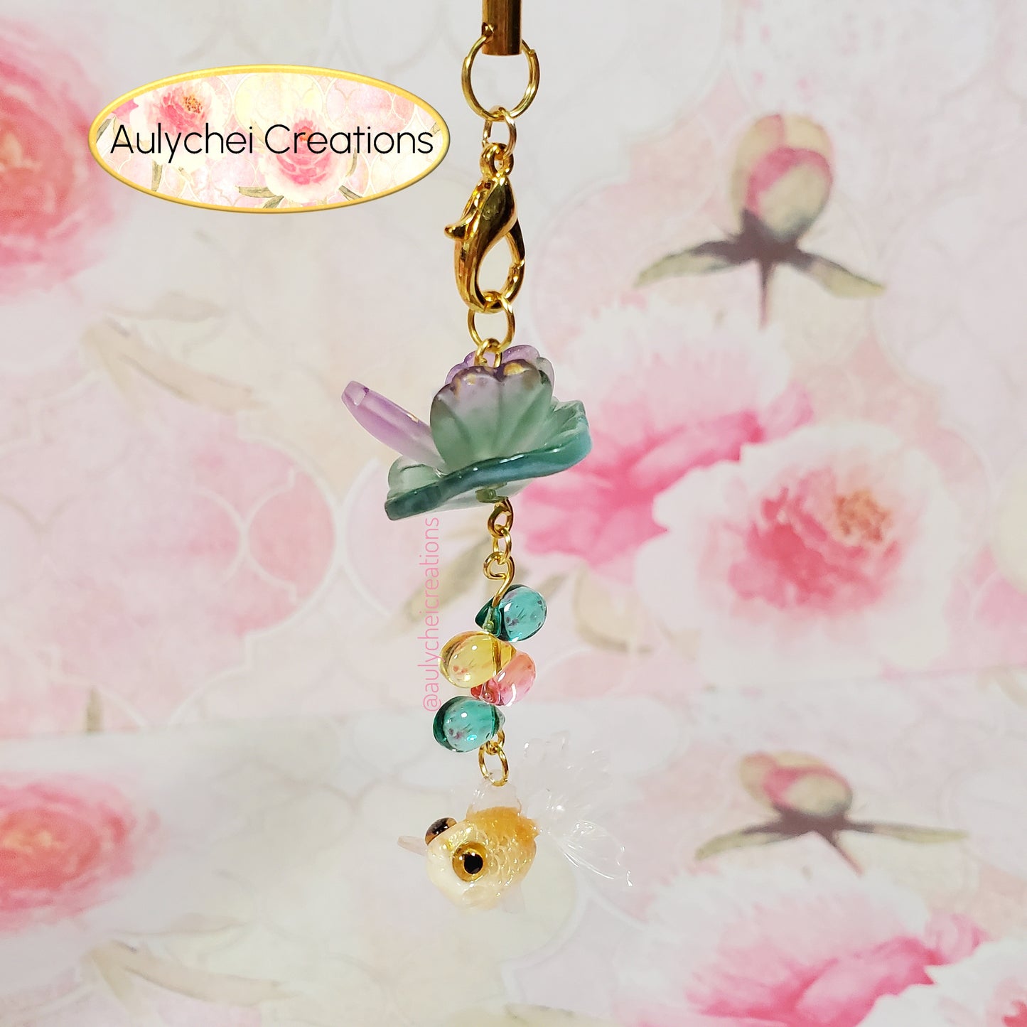 Gold Goldfish Lotus Flower Glass Bead Keychain 02