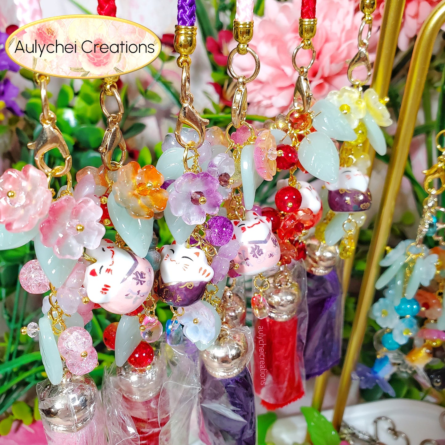 Yellow Cat Glass Flower Bead Tassel Lanyard