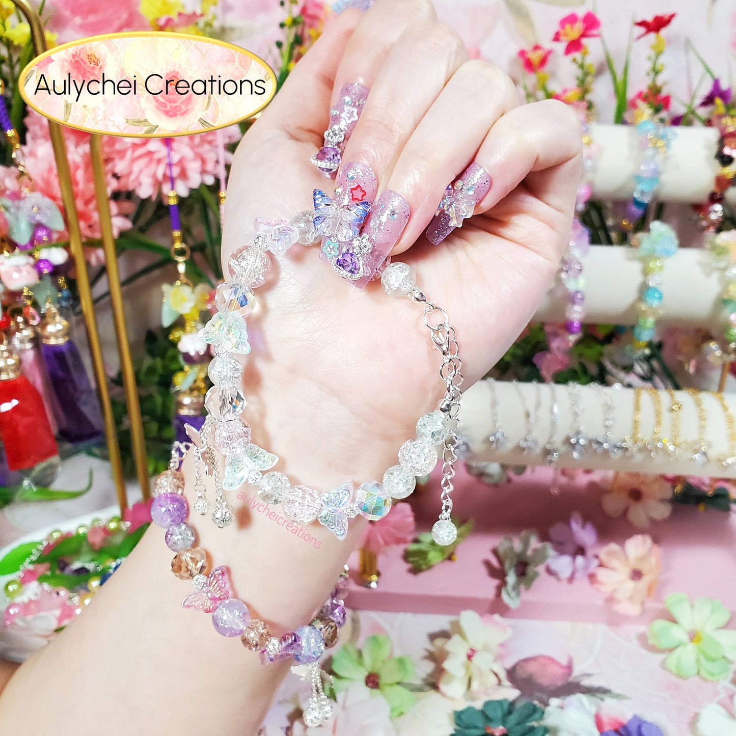 Red Butterfly Crackle Glass Beaded Clasp Bracelet