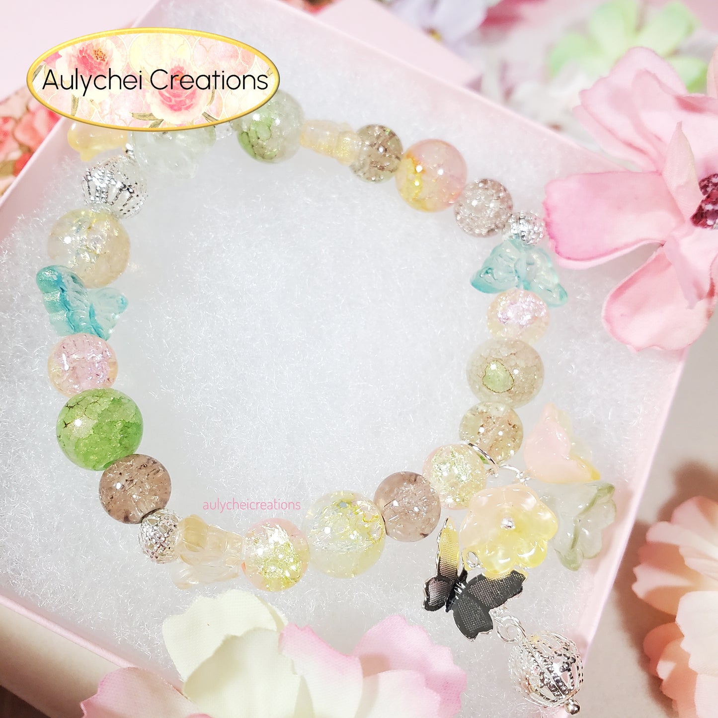 Yellow Lily Butterfly Crackle Glass Beaded Bracelet