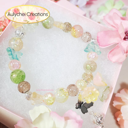 Yellow Lily Butterfly Crackle Glass Beaded Bracelet