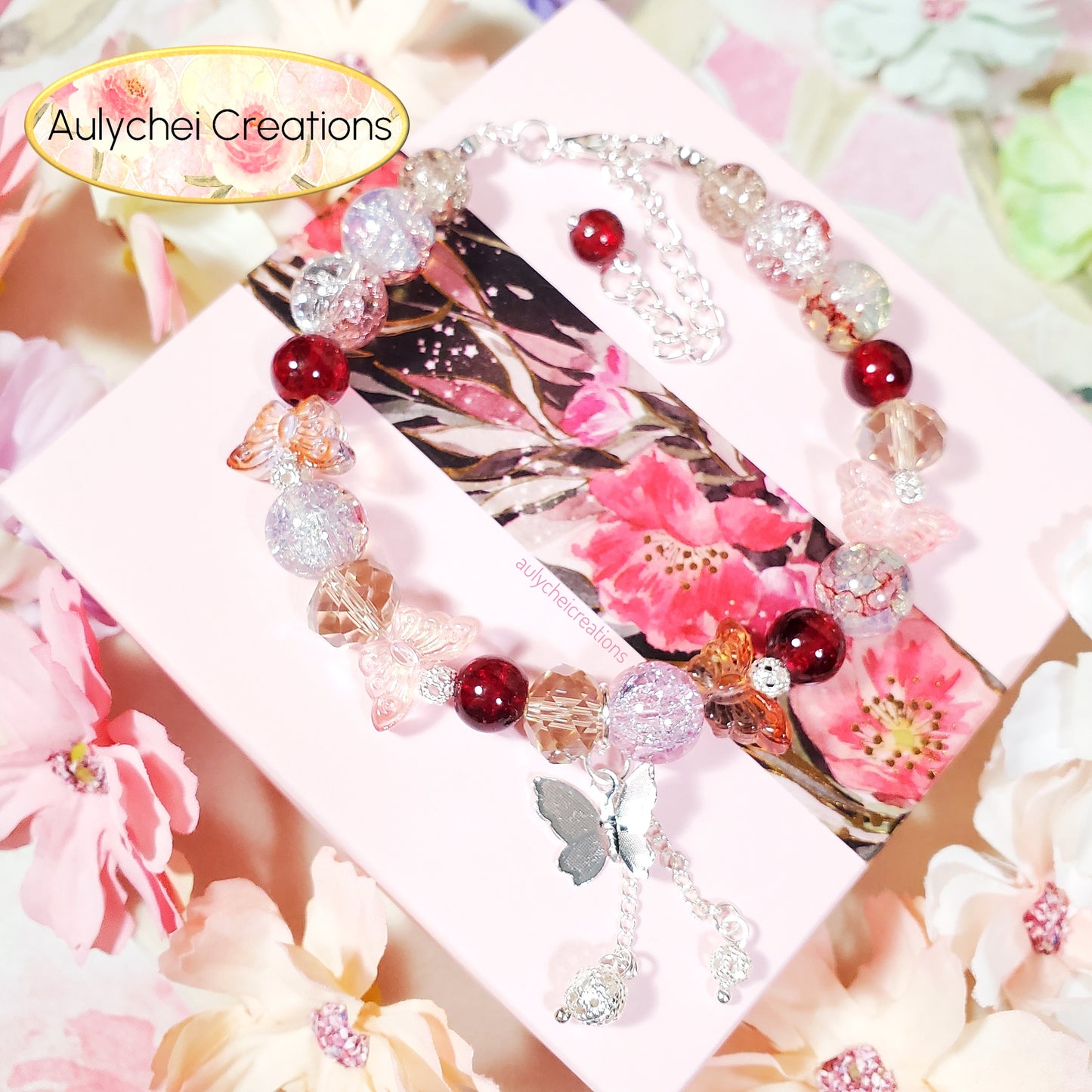 Red Butterfly Crackle Glass Beaded Clasp Bracelet