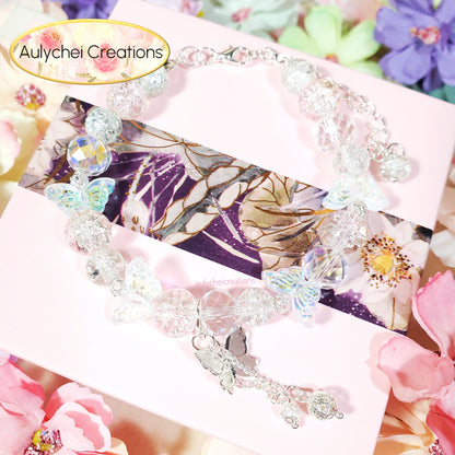 Clear Butterfly Crackle Glass Beaded Clasp Bracelet