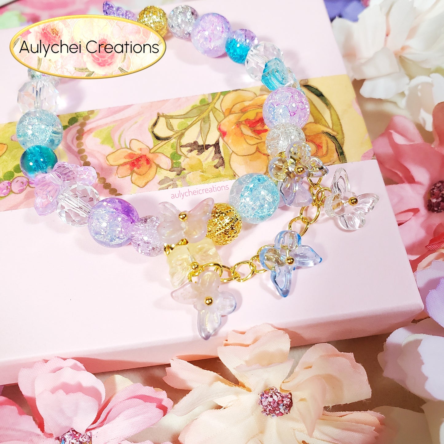 Blue Butterfly Crackle Glass Beaded Bracelet