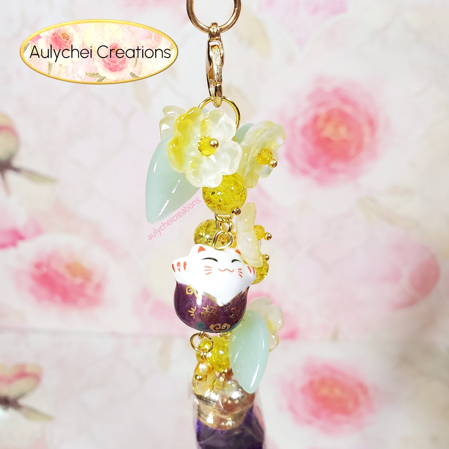 Yellow Cat Glass Flower Bead Tassel Lanyard