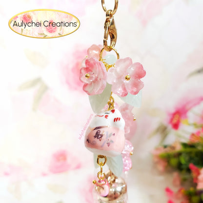 Light Pink Cat Glass Flower Bead Tassel Lanyard