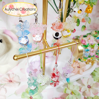 Green Lily Cat Flower Bead Keychain