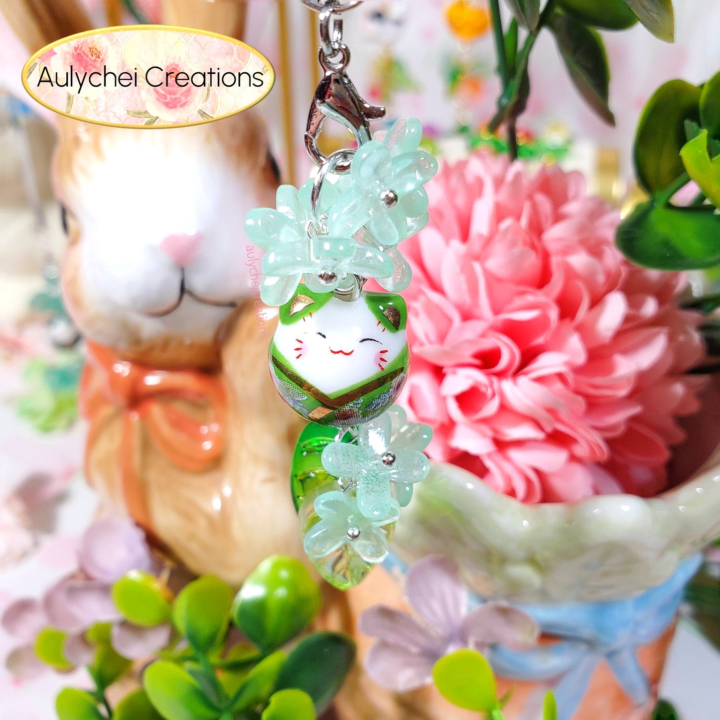 Teal Osmanthus Cat Flower Bead Keychain