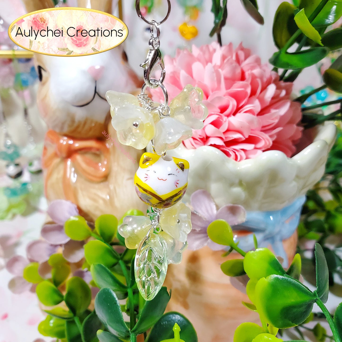 Yellow Lily Cat Flower Bead Keychain