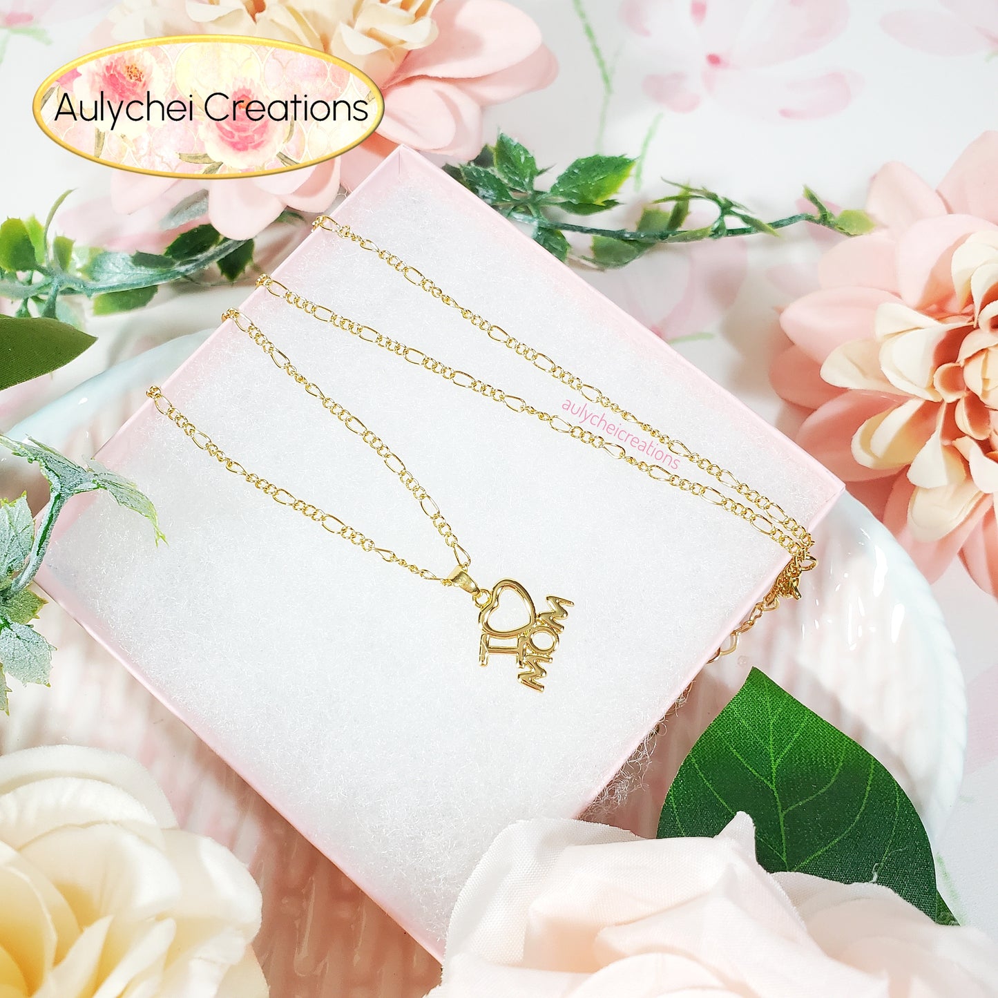 I LOVE MOM 18K Gold-Plated Figaro Chain Pendant Necklace