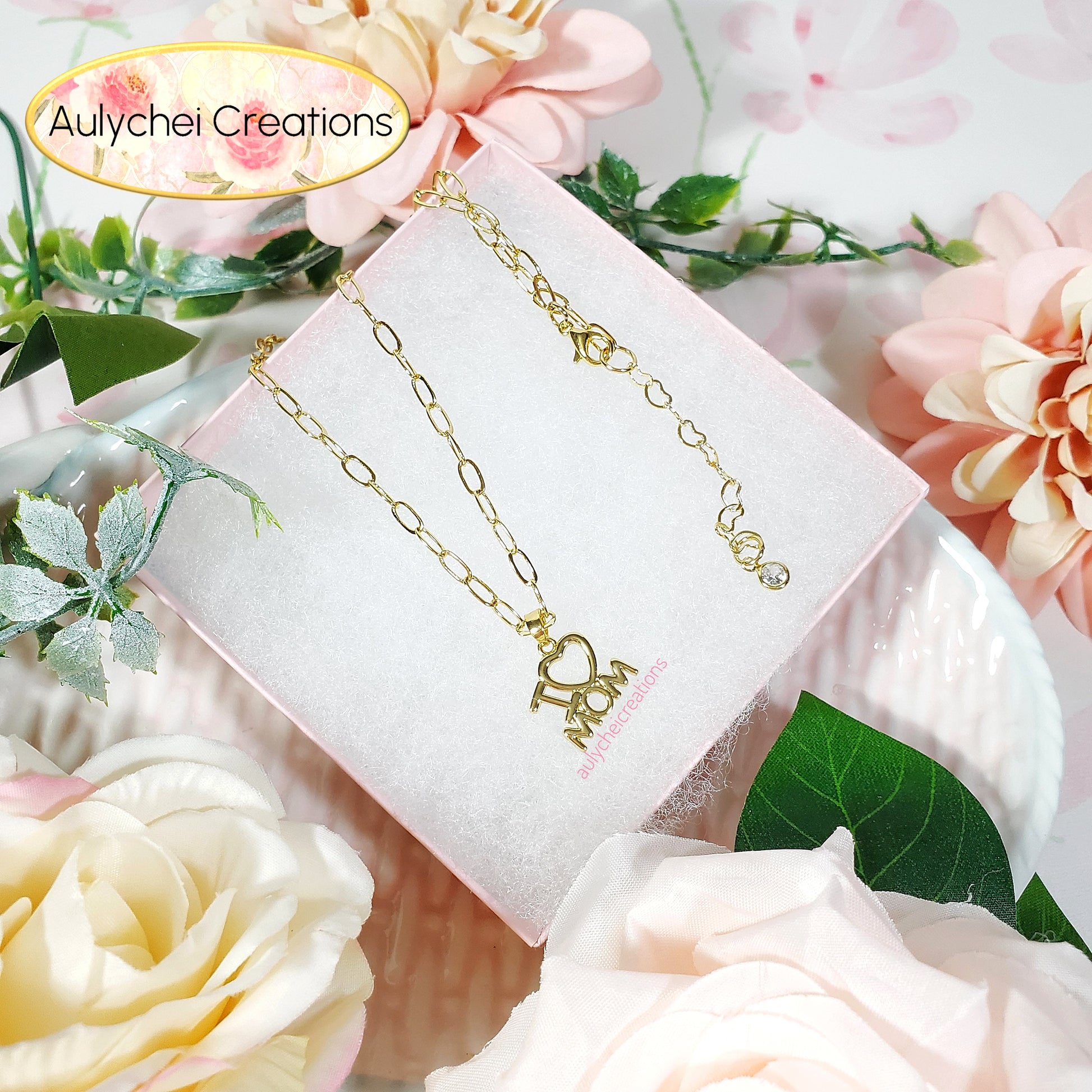 I LOVE MOM 18K Gold-Plated Paperclip Chain Pendant Necklace for sale