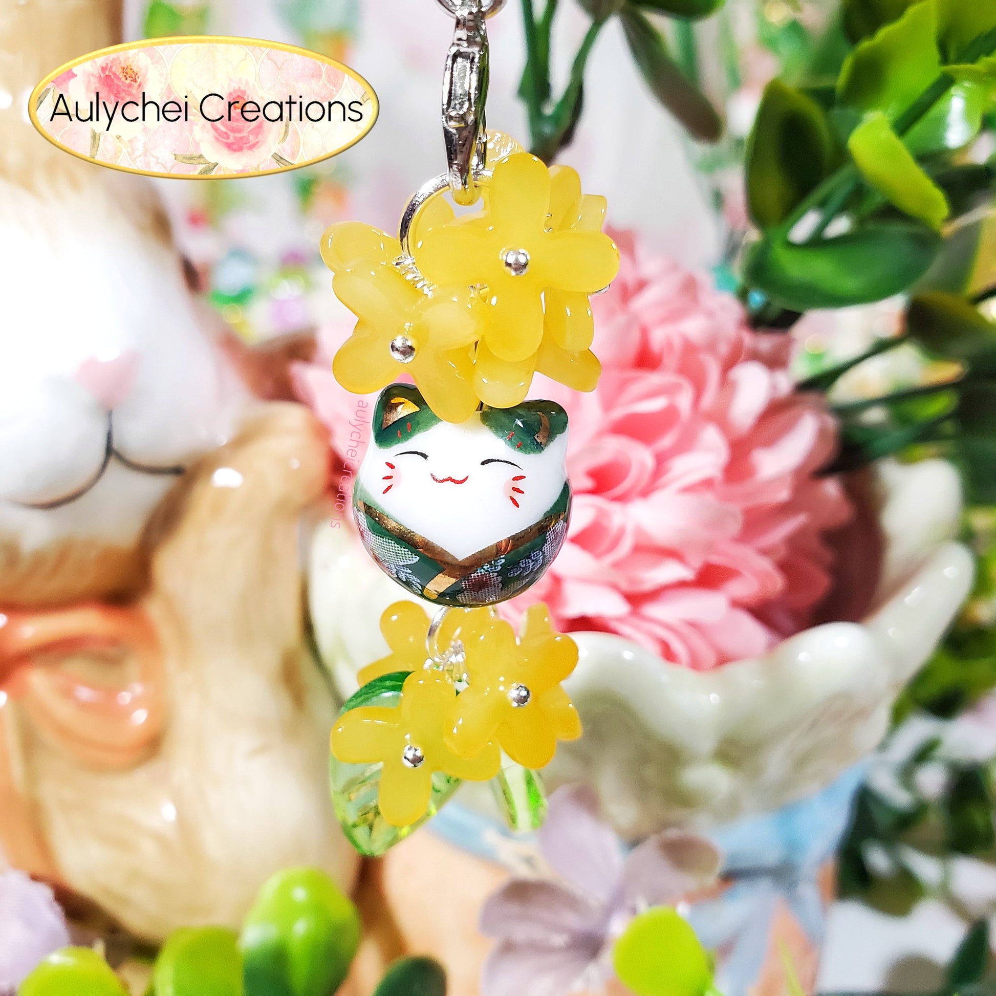 Yellow Osmanthus Cat Glass Bead Flower Keychain Lanyard for Sale