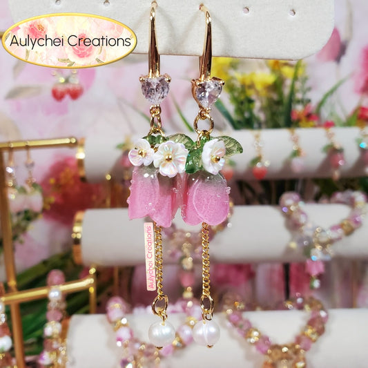 White Pearl 18K Cubic Zirconia Resin Tulip Dangle Earrings