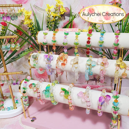 Peach Glass Bead Bracelet - Green Gradient