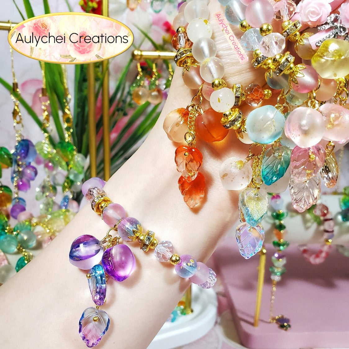 Peach Glass Bead Bracelet - Purple Frosted