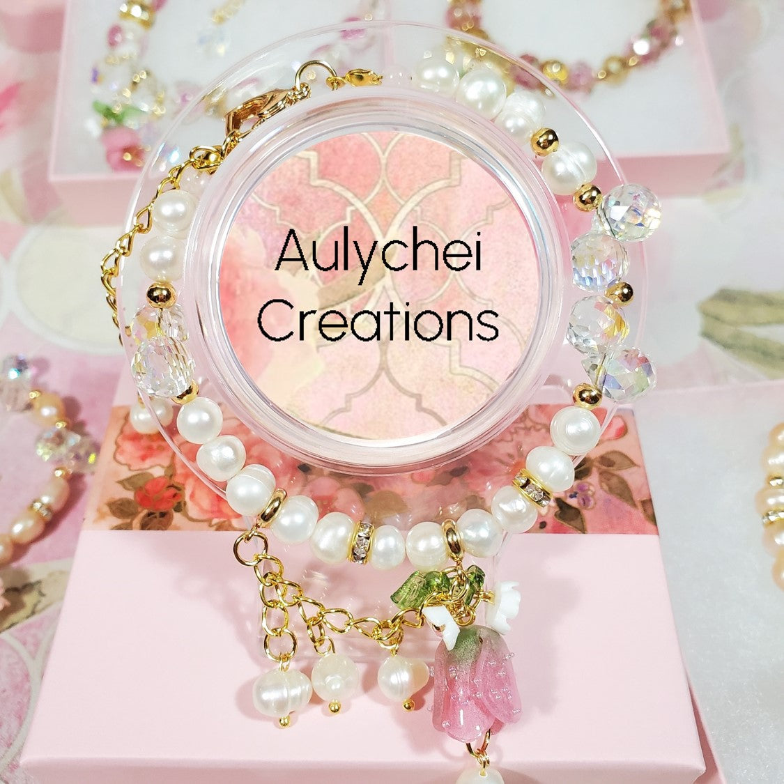 Resin Tulip Ivory White Pearl Bracelet