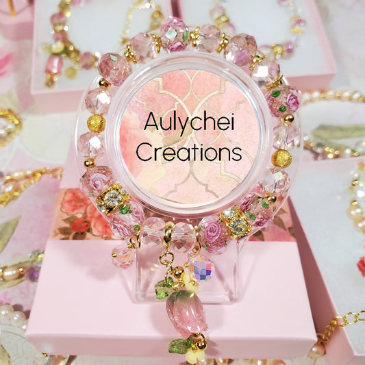 Gold Resin Tulip Lampwork Bead Bracelet