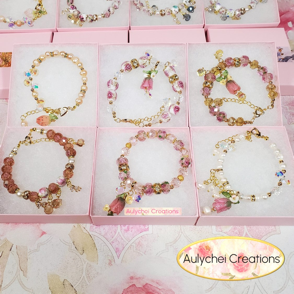 Resin Tulip Ivory White Pearl Bracelet